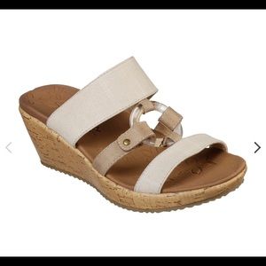 Skechers Beverlee Sail Away style sandal